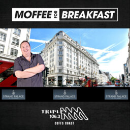 Amanda Tells Moffee All About The Strand Palace Hotel!