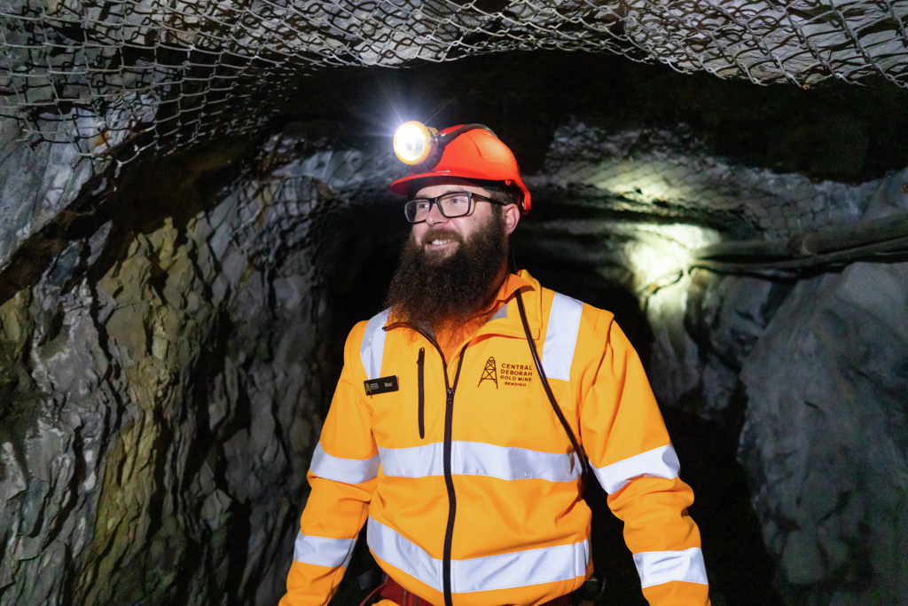 Bendigo's Central Deborah Gold Mine creates TOP tour guides! episode artwork