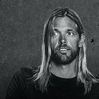 "You need to listen to this Taylor" - Joe Walsh schools the Foo Fighters Taylor Hawkins on touring.
