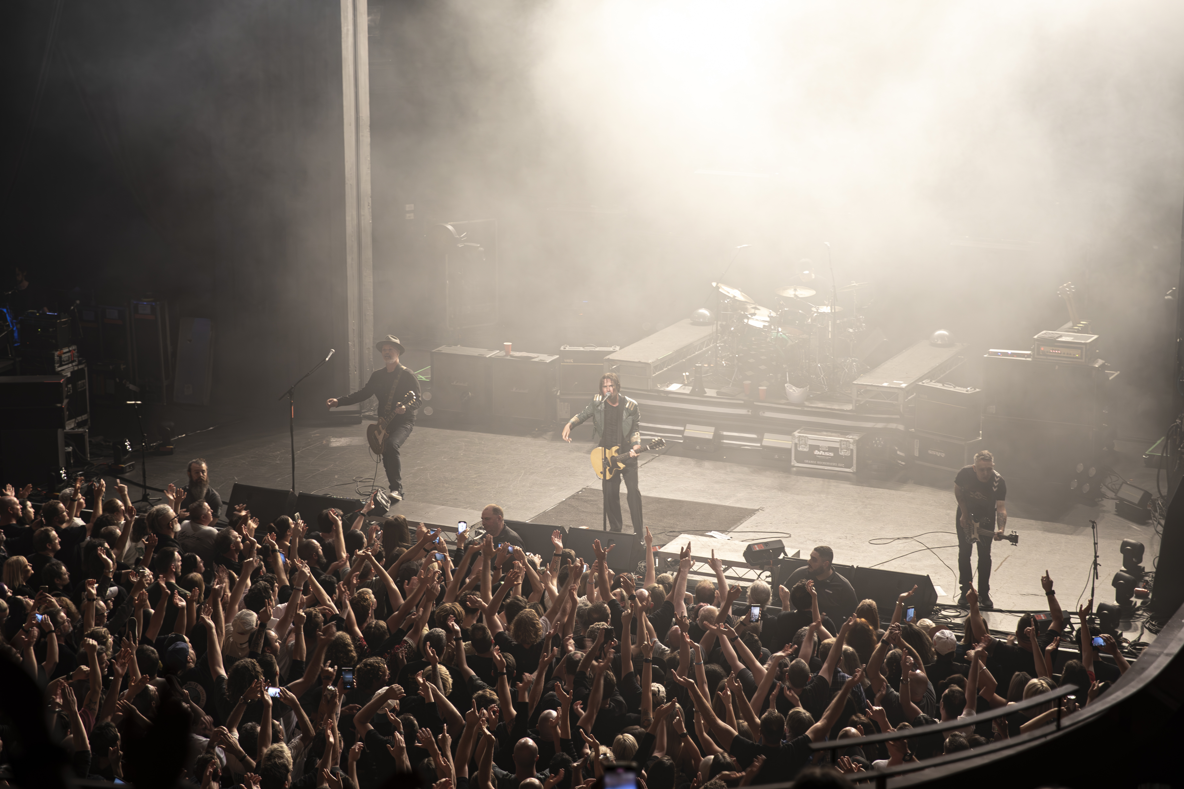 GIG REVIEW: Grinspoon's Triumphant Return to Enmore Theatre