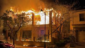 Accused Mawson Lakes arsonist to face court after arrest in Bordertown