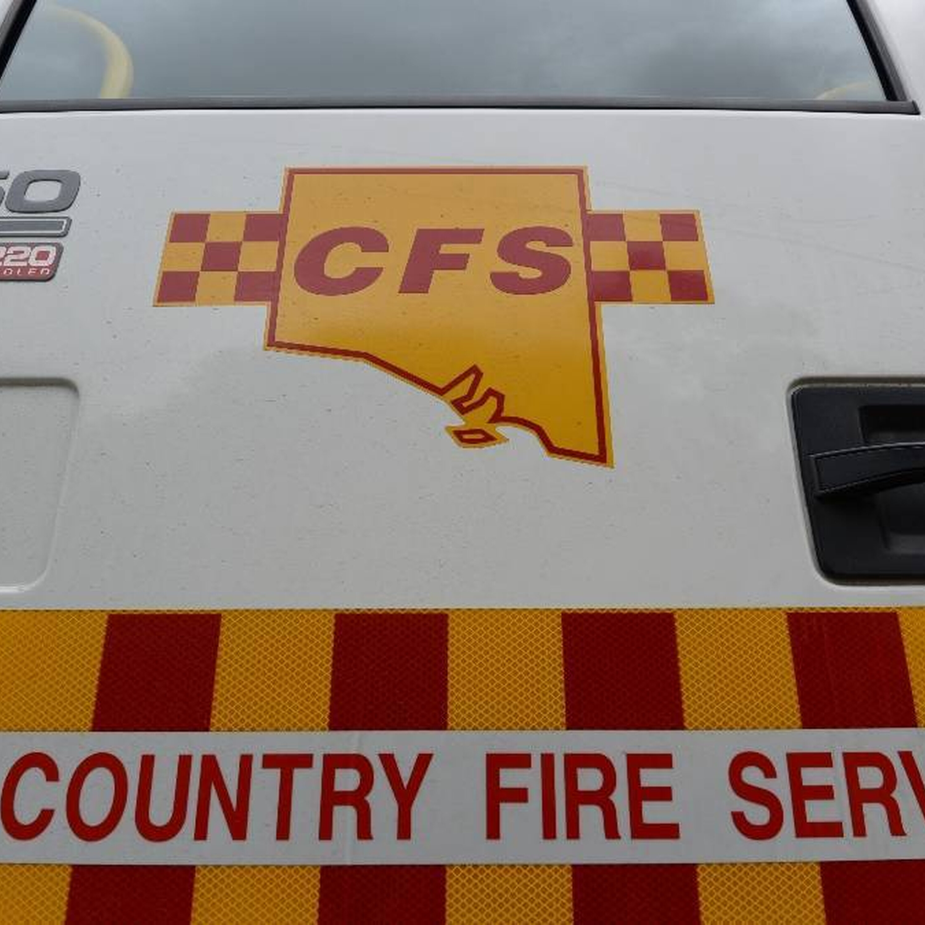 Fire destroys home at Pinks Beach