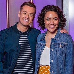Grant Denyer & Ash London Join Josiah & Elly And Sort Out The Big Scone Debate