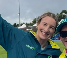 Coast high jump star Nicola Olyslagers takes silver at the Glasgow Comm Games