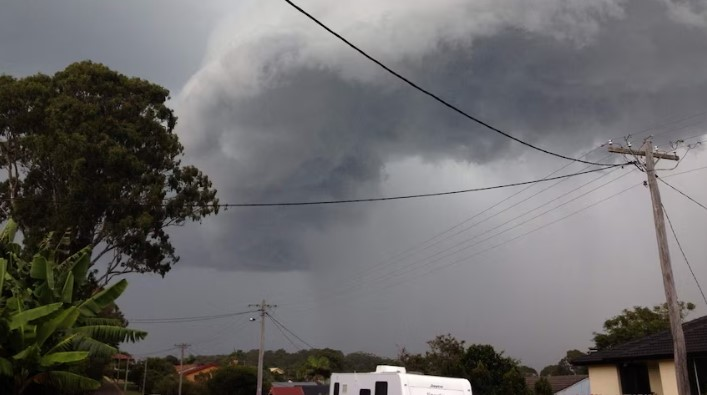 Clean up underway following storms in the Central West 