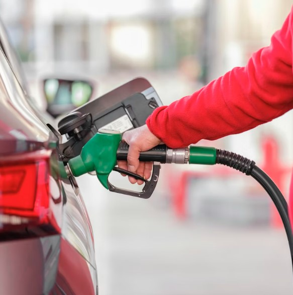 NRMA tells Sydney drivers to shop around as petrol prices rise episode artwork