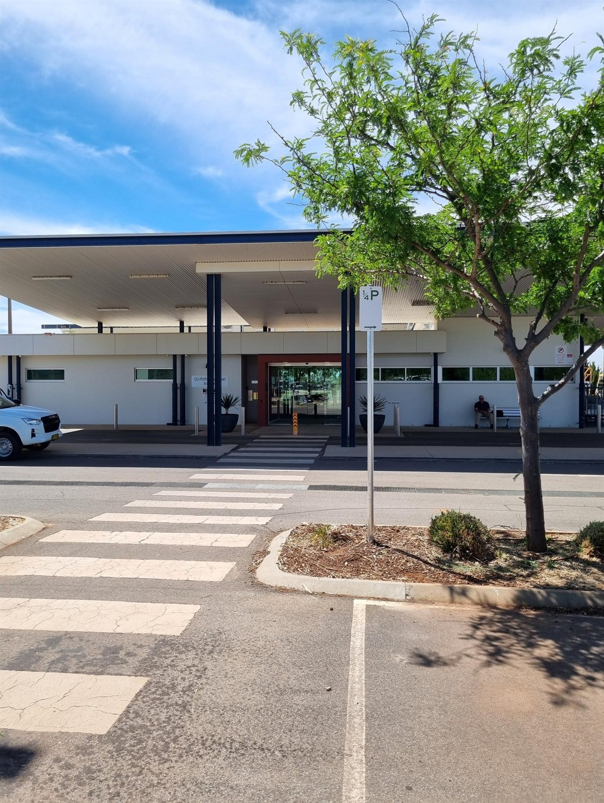 Parking changes come into effect at Griffith Airport