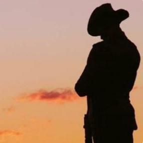 Mid North Coast residents turn out in numbers for Anzac Day dawn services