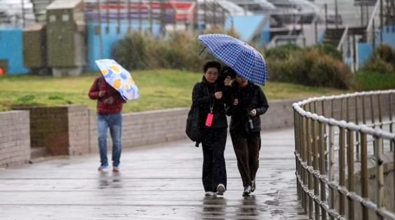 Thunderstorms could hit the central west today