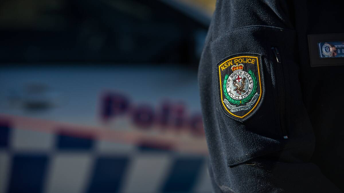 Two people have died in a head-on collision near Narrandera episode artwork