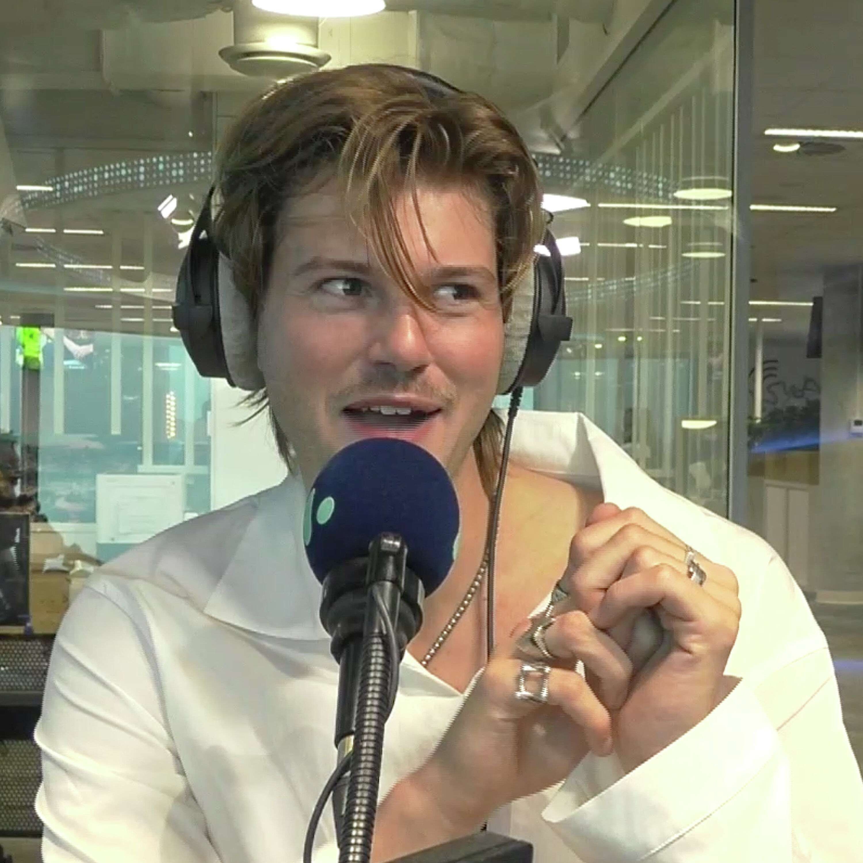 Ruel Shares the Hilarious Reality of Moving Back Into His Childhood Bedroom episode artwork