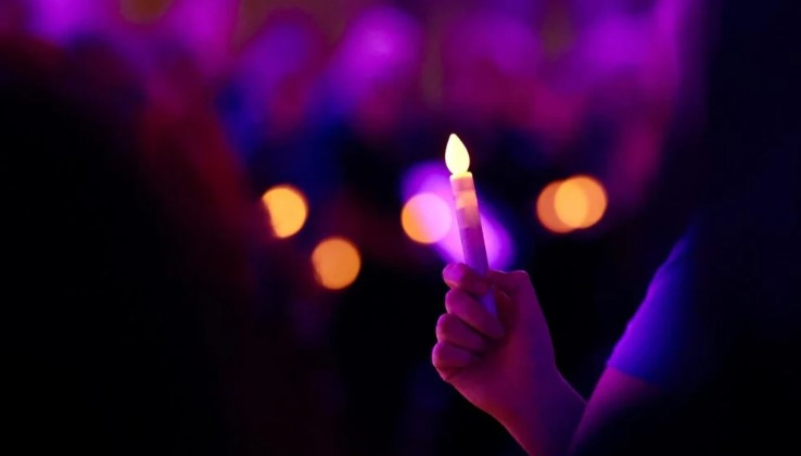 Candlelight vigil in Mount Isa for those lost to DV 