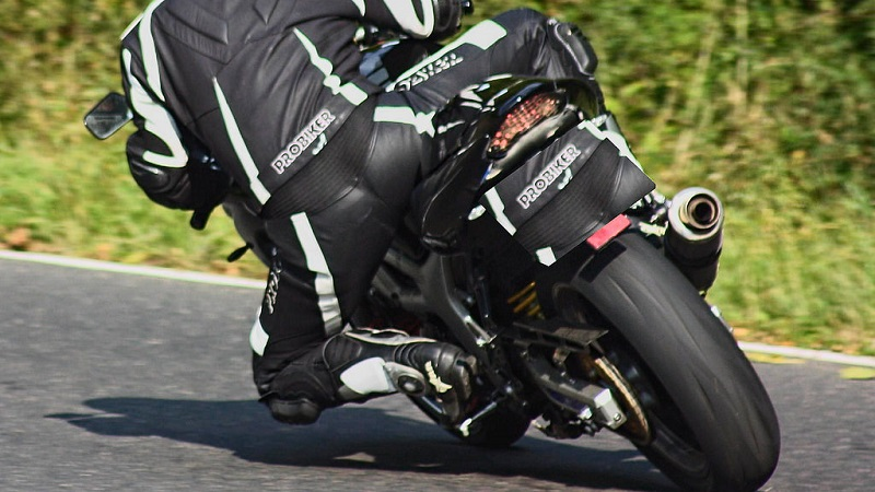 Motorcycle fatality near Warwick
