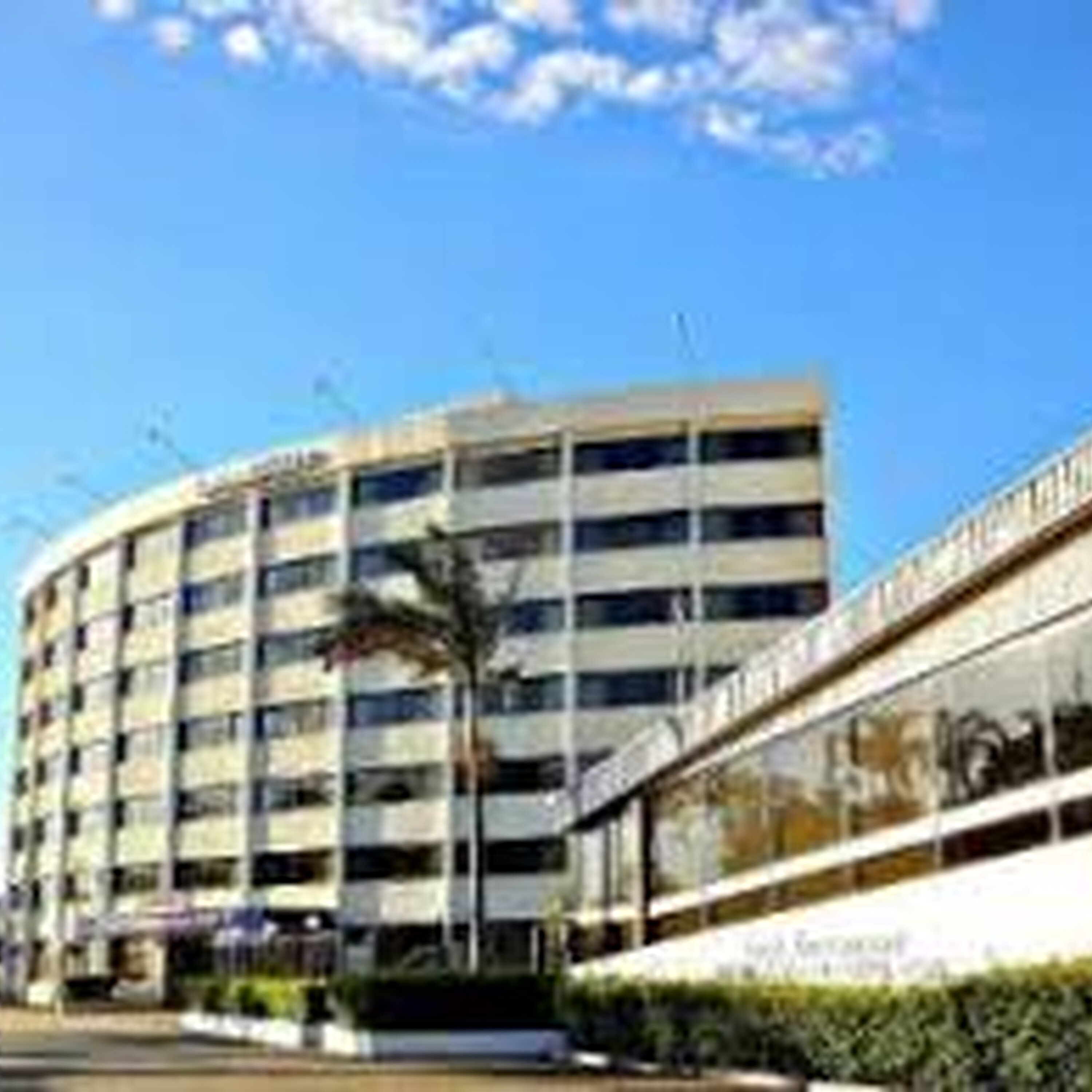Abandoned Rockhampton hotel for sale for just $1