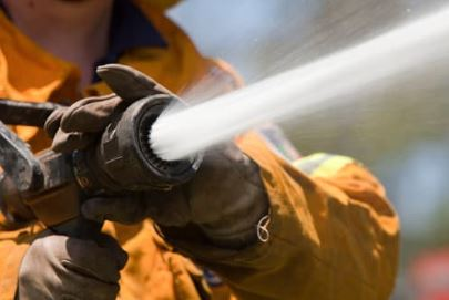 Firefighters battling building fire in Goodna - tap for more