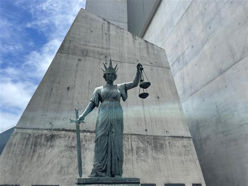 Man charged over frightening robbery episode artwork