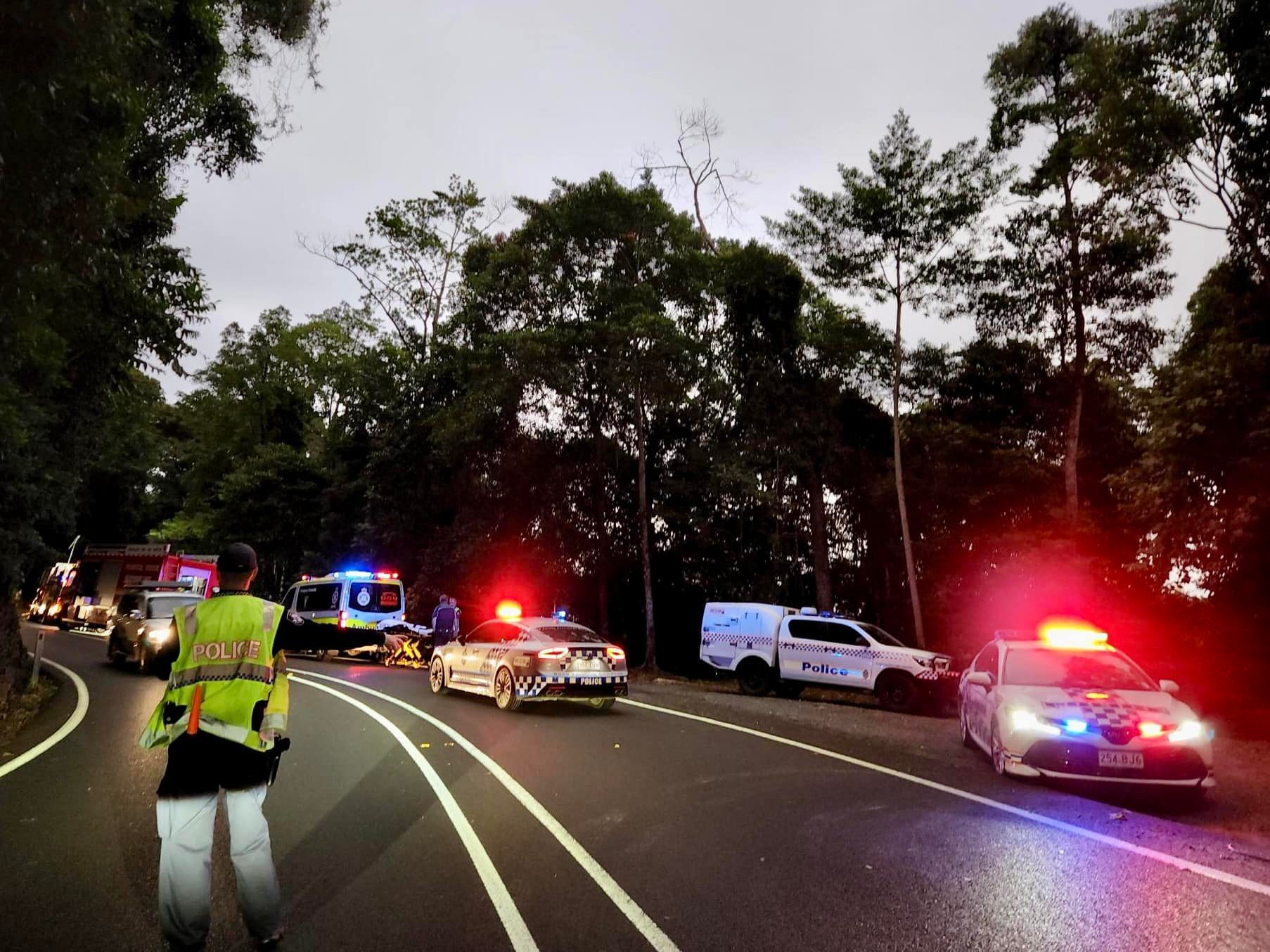 Kuranda Range crossing closes as car goes down embankment