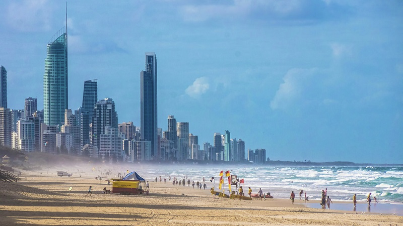 Gold Coast beach bar debate continues episode artwork
