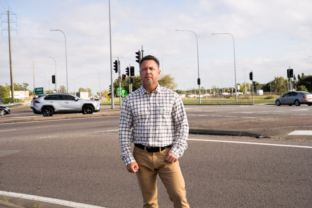 Police investigate mayor over alleged assault episode artwork