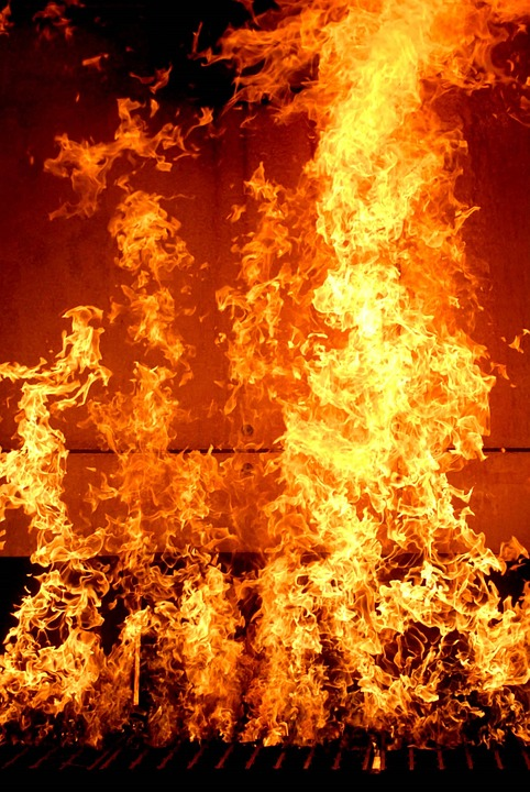 Perfect bushfire conditions ignite fore ban in Wide Bay  