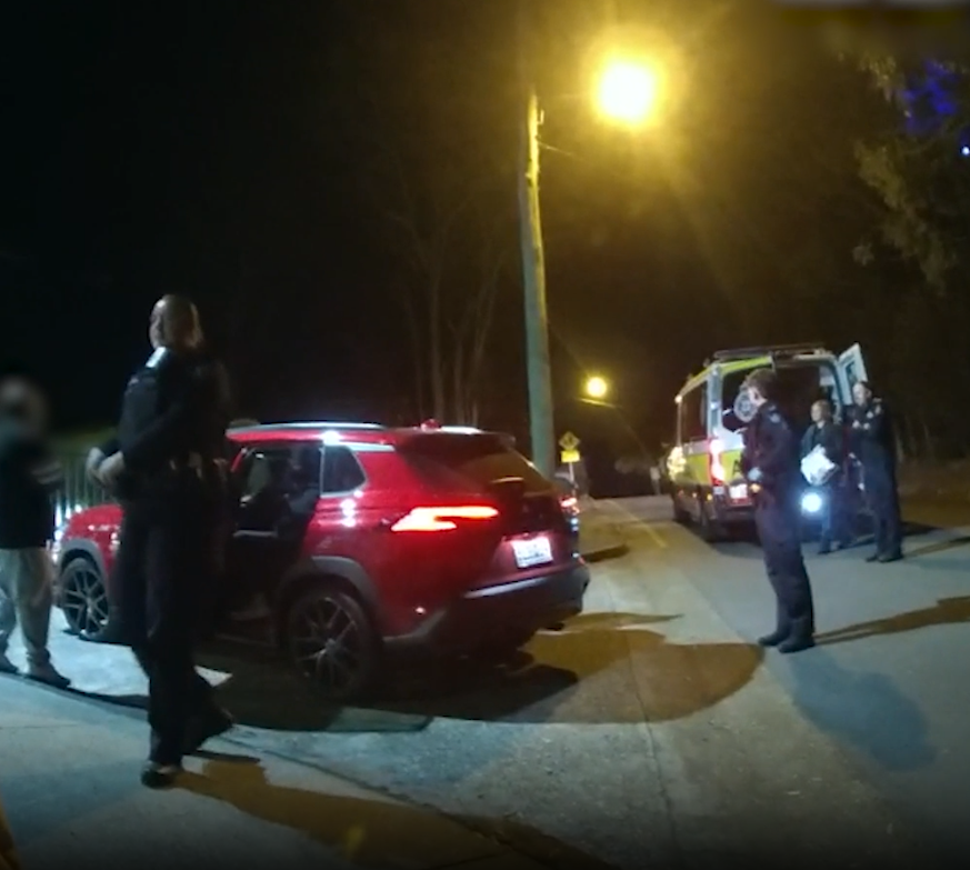 MIRACLE EMERGENCY: Police deliver baby in back of Browns Plains car