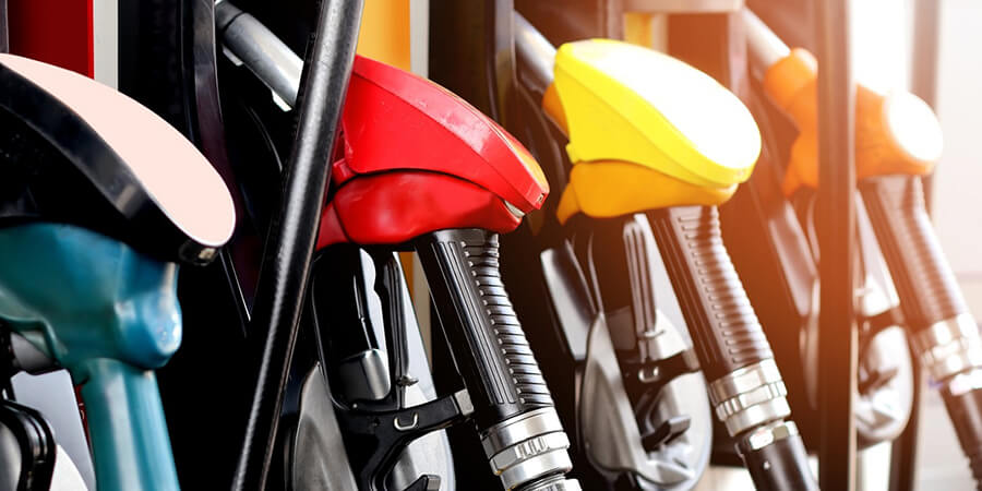 A war of words between Queensland and the federal government over petrol supplies.