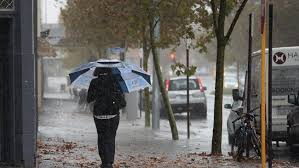 Wet weather warnings for WA Day long weekend drivers 