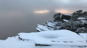 More snow on the way for Bluff Knoll tomorrow as cold front moves through 
