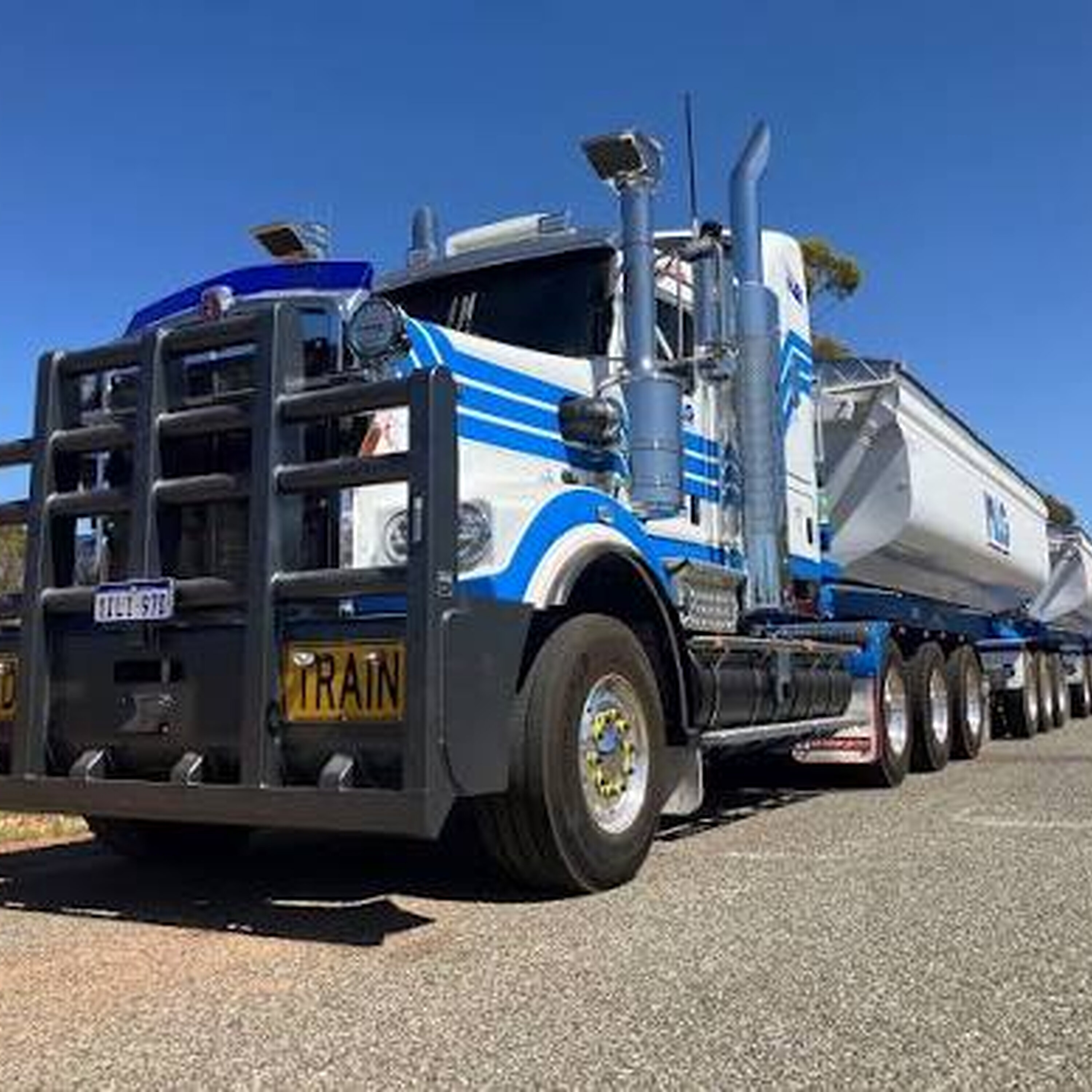 Push to roll out hybrid-electric road trains on WA mine sites episode artwork