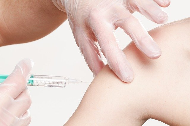 West Aussies urged to roll up their sleeve for a free flu vaccine