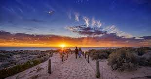 EXPLAINER: So why are we suddenly talking about Daylight Saving again? - tap for more