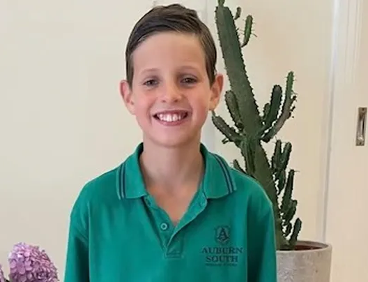 Melbourne rallies behind schoolboy Jack Davey's family