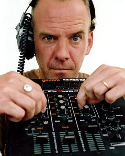 Sailor Denyer's Questions To Fatboy Slim!