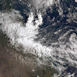 Topical Cyclone Owen Mackay Information - Nicole Rowles