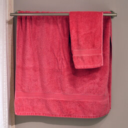 You Won't Believe How often These People Wash Their Bath Towels