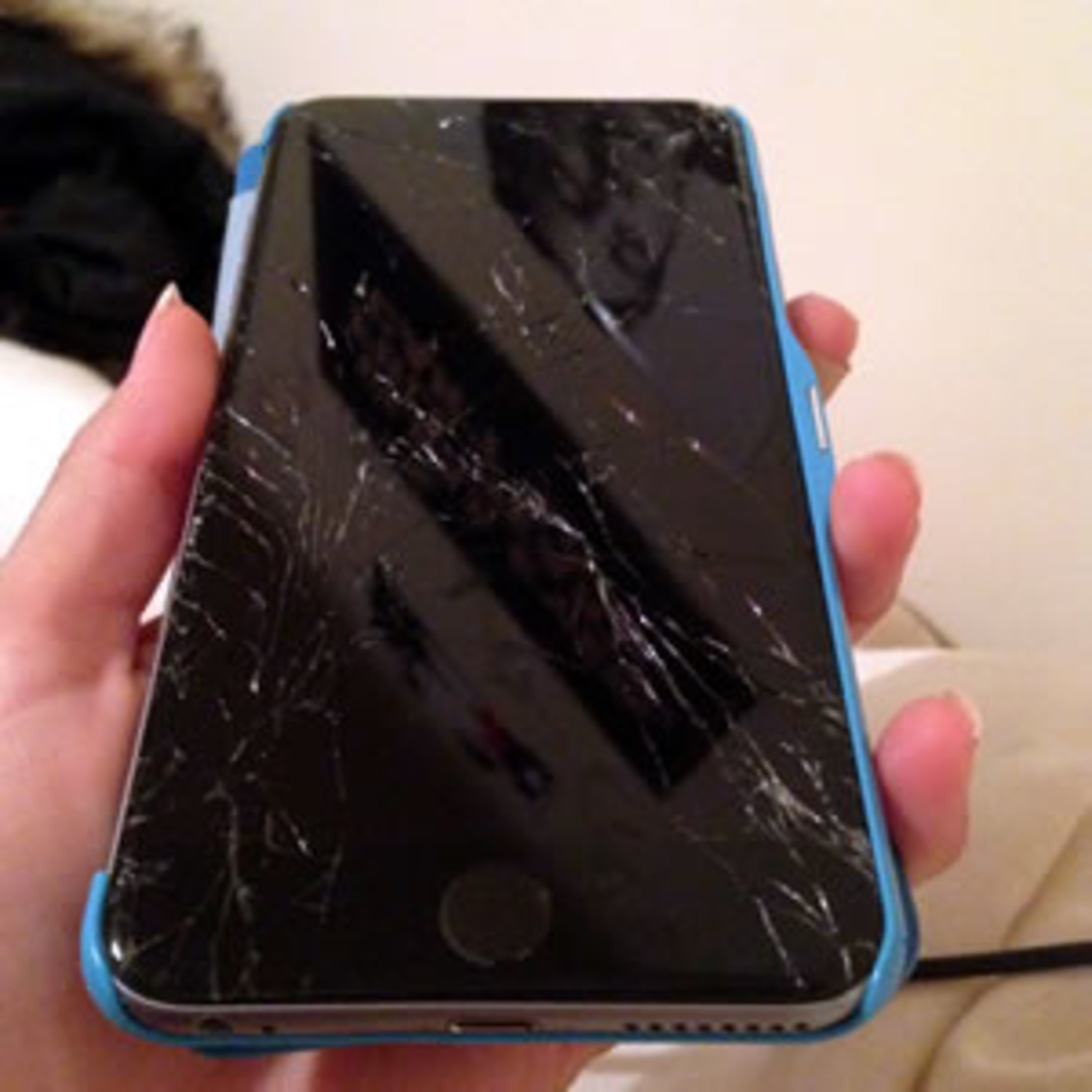 Разбил айфон фото Разбил айфон фото