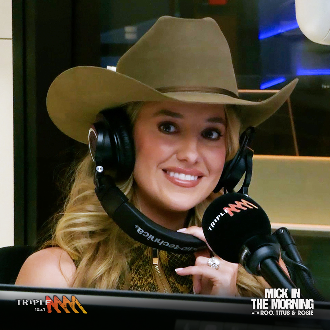 Award-Winning Country Star Lainey Wilson joins Mick In The Morning 🤠