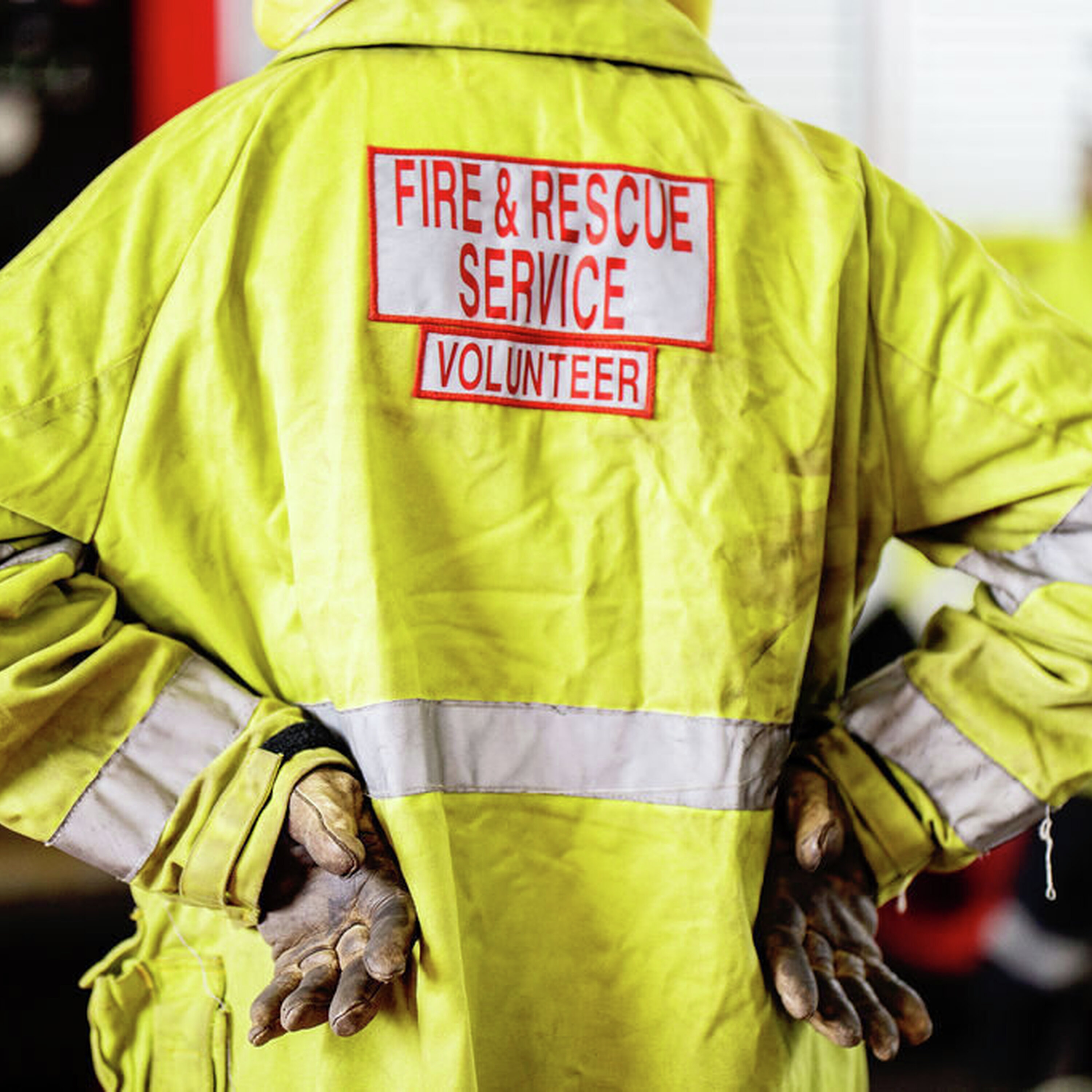 Bushfires devastate WA with one dead and another homeless Bushfires devastate WA with one dead and another homeless