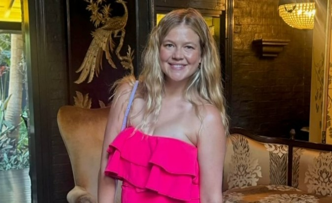 Family speaks after young mum attacked by shark episode artwork