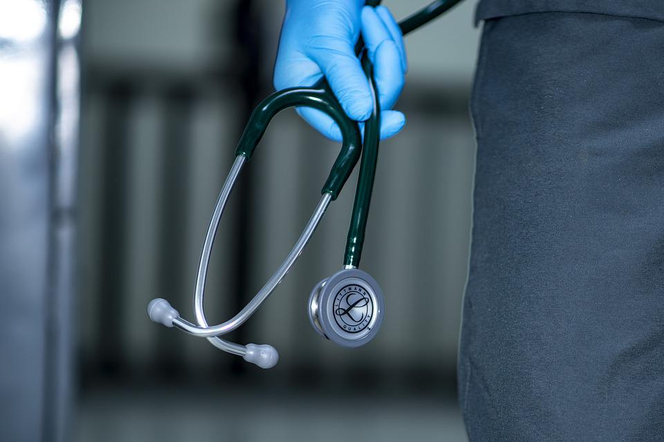 Record amount of Aussies are accessing their superannuation for medical costs