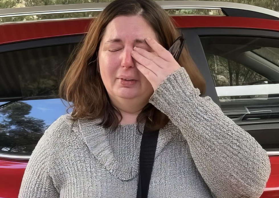 ‘Knee-jerk’ lie revealed in Erin Patterson trial; Perth pulls e-scooters following deadly collision