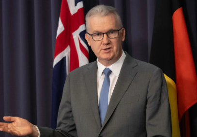 Labor's long-awaited migration plan to be revealed today episode artwork