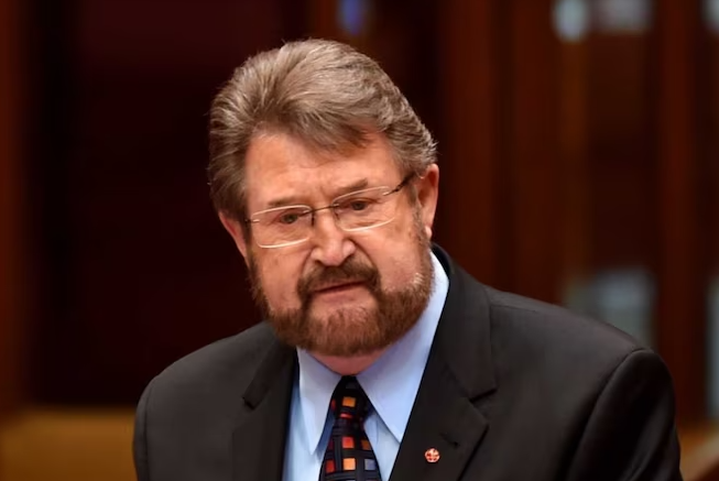BREAKING: 'Human Headline' Derryn Hinch dies aged 82 episode artwork