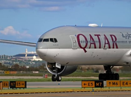 Men restrained after violent threats on long haul flight episode artwork