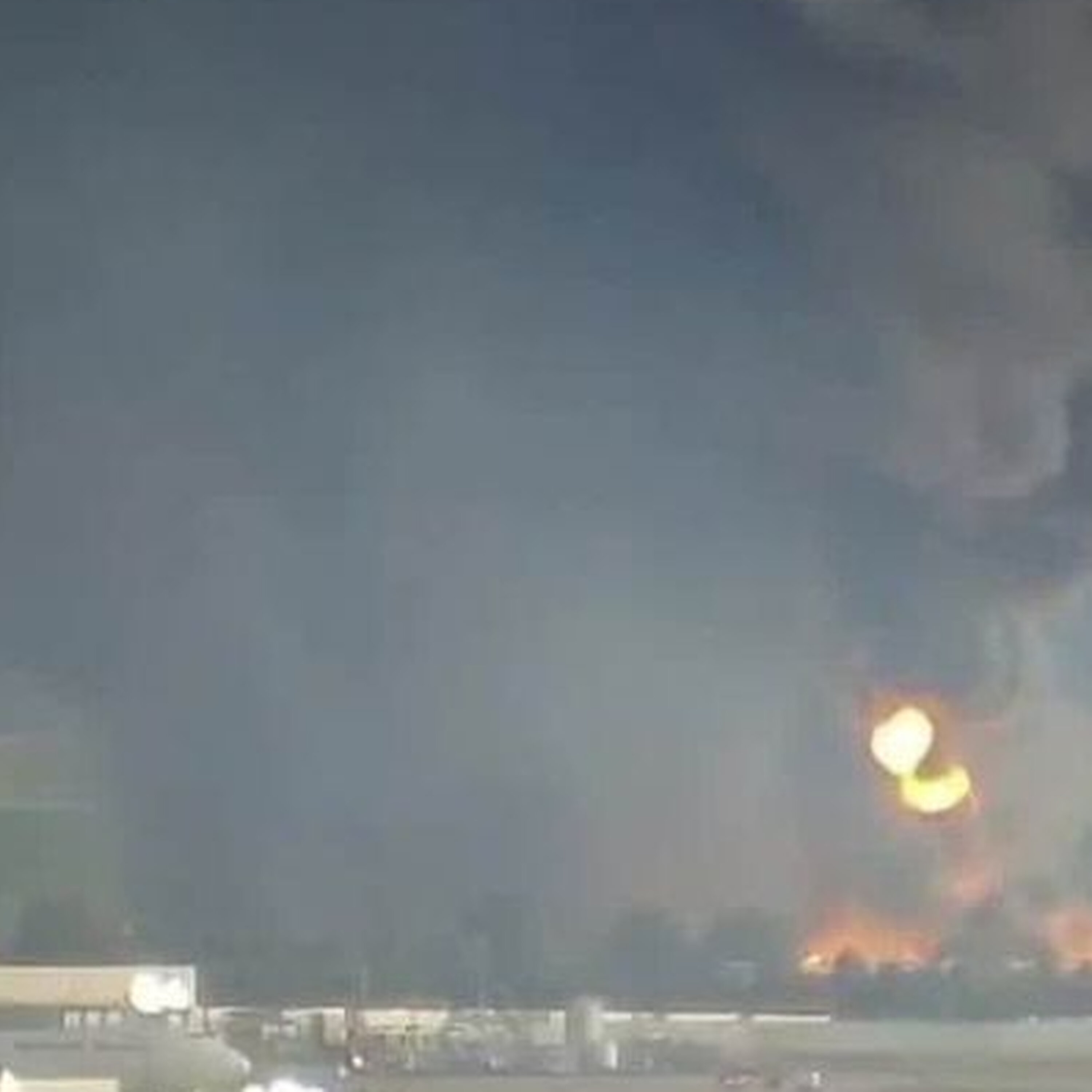 BREAKING: Fire and injuries reported after UPS plane goes down moments after Louisville take-off BREAKING: Fire and injuries reported after UPS plane goes down moments after Louisville take-off