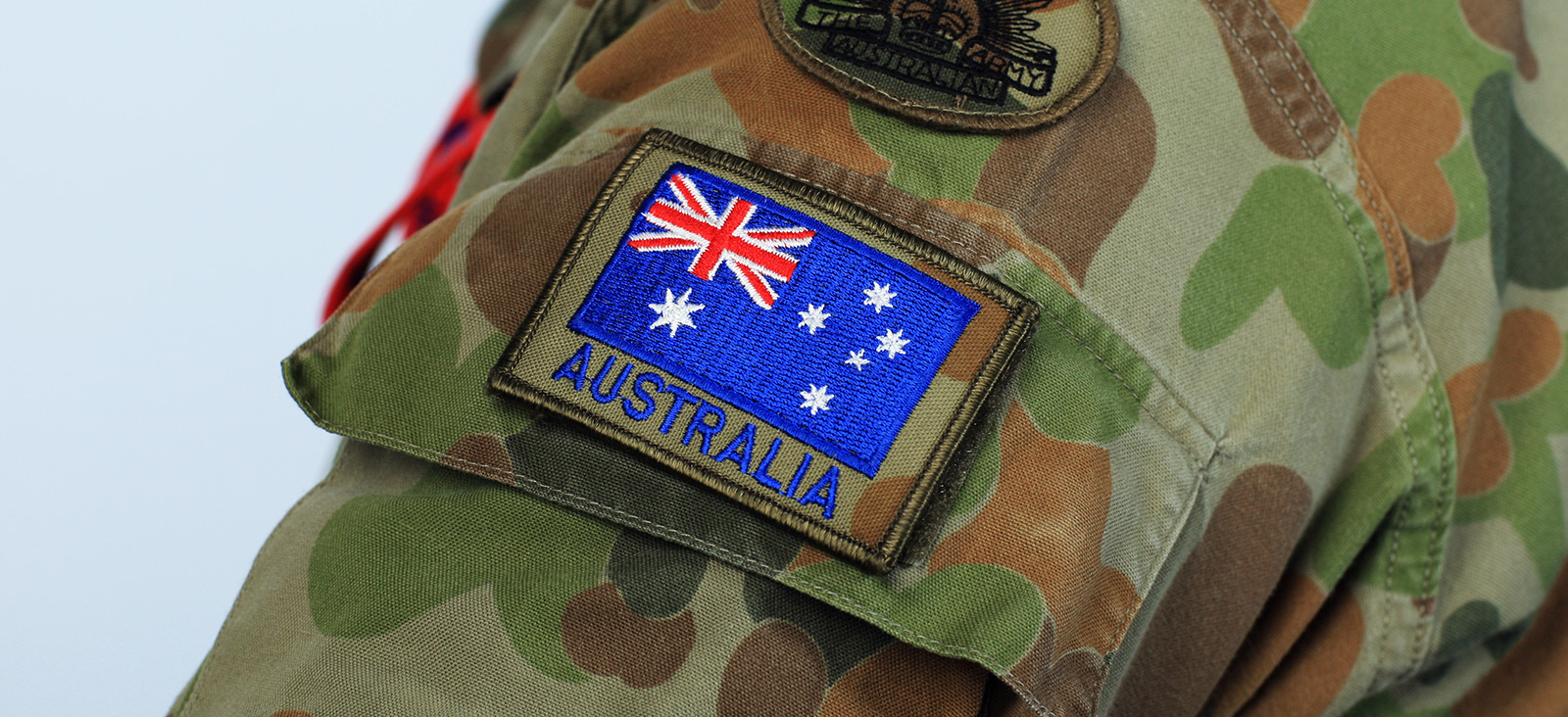 BREAKING: Multiple people injured in army truck rollover in Queensland