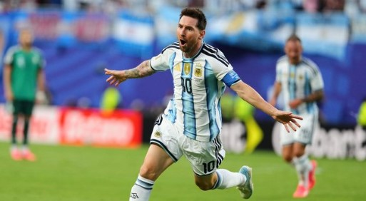 Messi makes history at the World Cup episode artwork