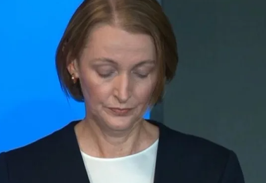 BREAKING: Telstra boss fronts up after outage backlash episode artwork