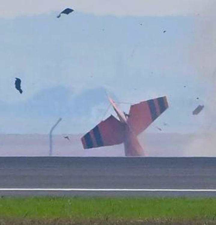 BREAKING: Pilot seriously injured in air show stunt gone wrong