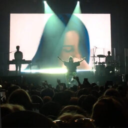 The moment the sound cut out on Billie Eilish at GTM